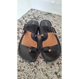 Born Sz 9 Black Yana Sandal Leather Slip On Toe Loop Slide Flip Flop Summer